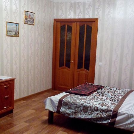 Apartment On Prospekt Peremogi Chernihiv Ngoại thất bức ảnh