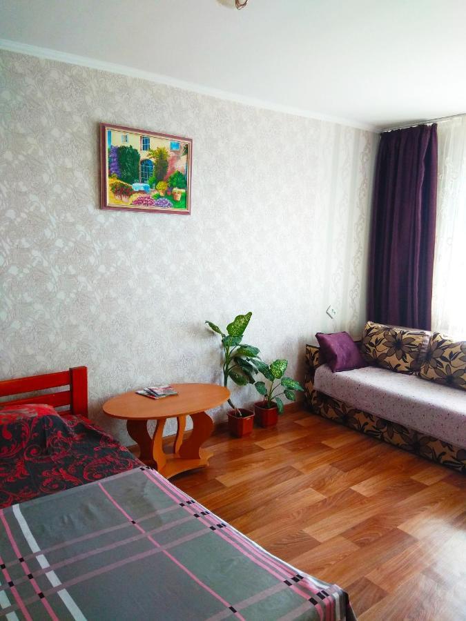 Apartment On Prospekt Peremogi Chernihiv Ngoại thất bức ảnh