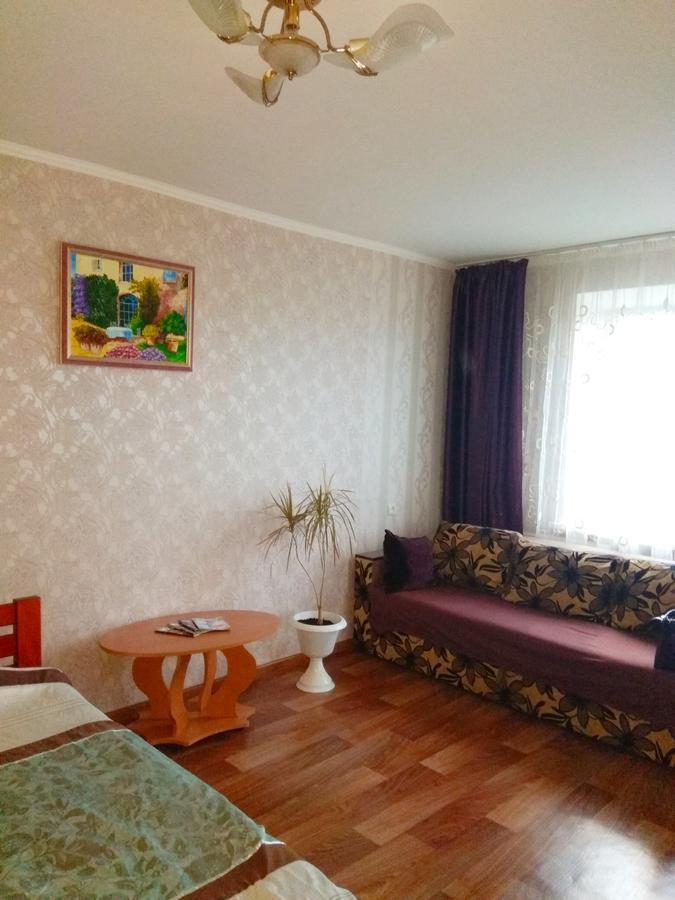 Apartment On Prospekt Peremogi Chernihiv Ngoại thất bức ảnh